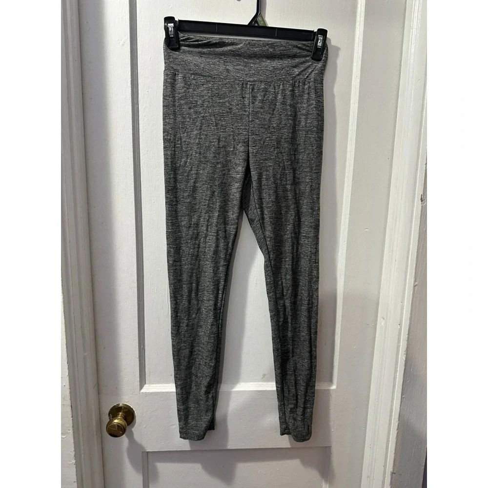 No Boundaries Heather Grey Leggings in M